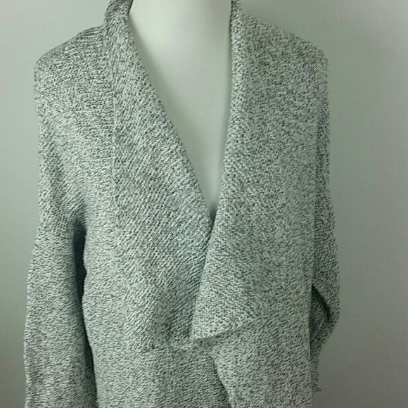 BASIC l Waterfall Gray Tweed Cardigan Sweater E1 - Picture 1 of 7